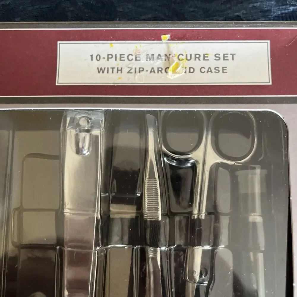 Dockers 10 Pride Manicure Set with Zip-Around Case Brand New In Box